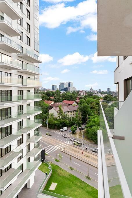 Floreasca Apartament On Business Centre Bucharest Exterior photo